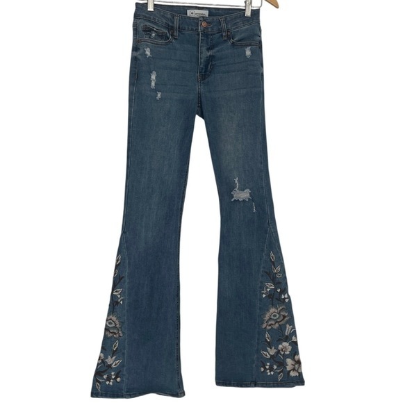 RE generation by Celebrity Pink Denim - Celebrity Pink RE Generation Mid Rise‎ Flare Jeans Floral Embroidered 26x30 Boho